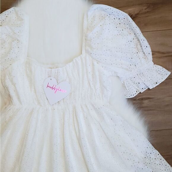 Buddy Love Valentina White Eyelet Puff Sleeve Mini Dress Size Medium NWT - Picture 11 of 12